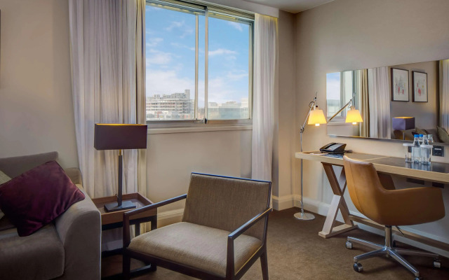 Hilton Leeds City Hotel