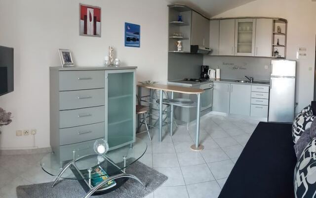 Romantic Apartment Neda