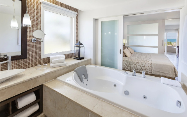 Paradisus Princesa del Mar Resort & Spa