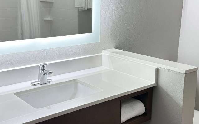 La Quinta Inn & Suites by Wyndham Jackson/Cape Girardeau