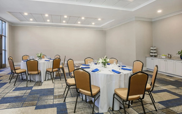 Sheraton Tarrytown Hotel