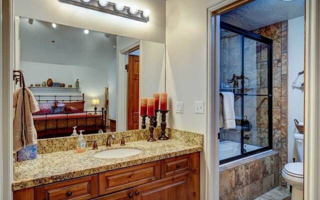 Wild Flower #10 2 Bedroom Condo