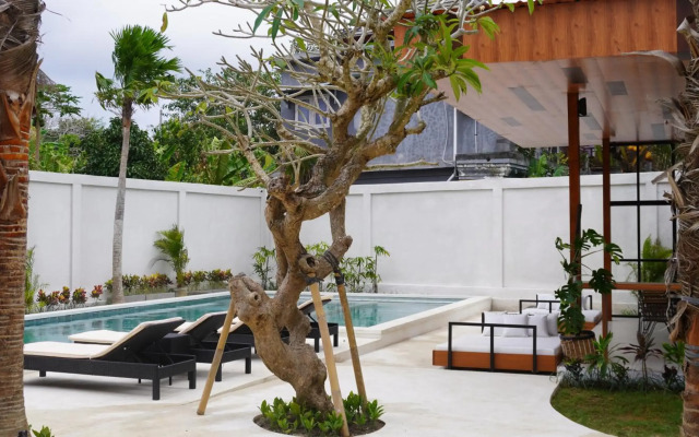 Ratan Hotel Uluwatu