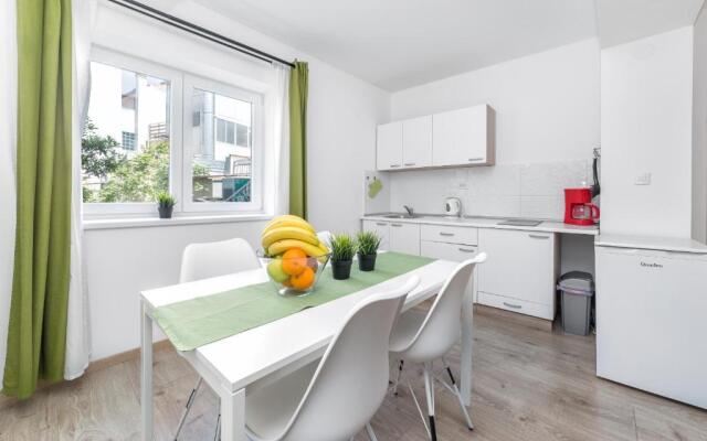 Apartments Tonka Centar