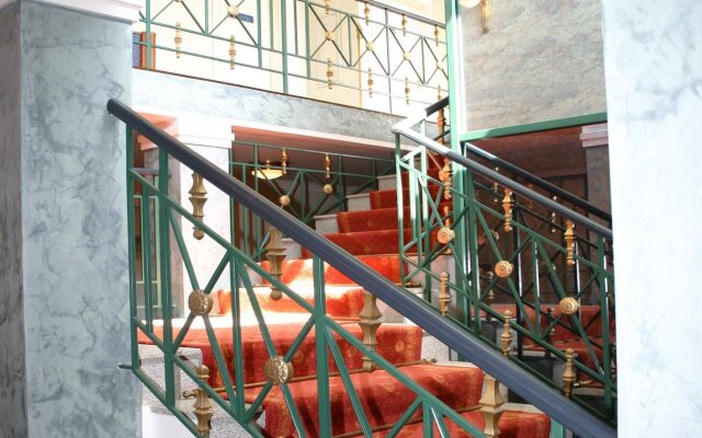 EA Hotel Royal Esprit