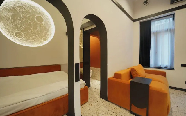 JAIS Home-Moon Apartment-Old Town/ Muzeului Square