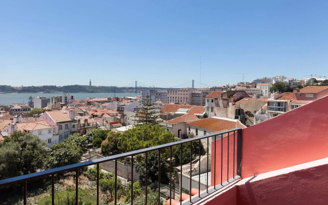 Hello Lisbon São Bento Valley Boutique Apartments