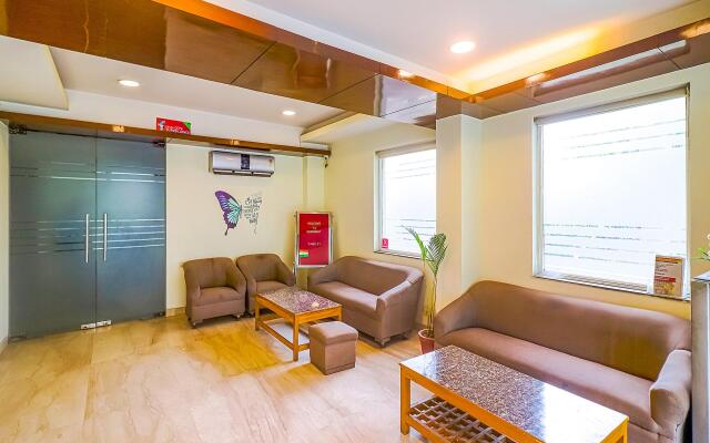 Merriment Hotel Sec 31 by Fabhotels