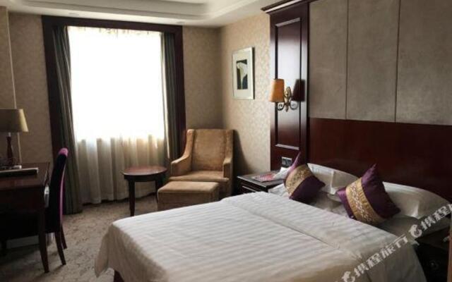 Hua Rong Hotel