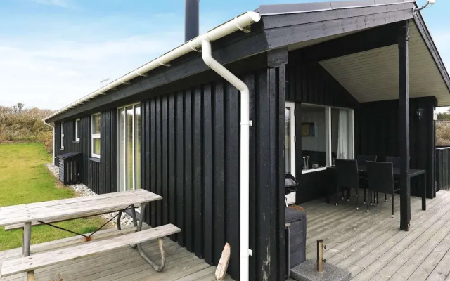 Modernized Seaside Retreat-by Traum