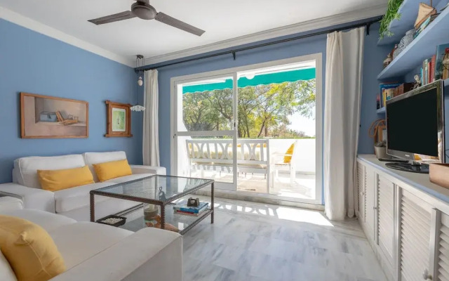 Lunamar in Marbella With 4 Bedrooms and 3 Bathrooms