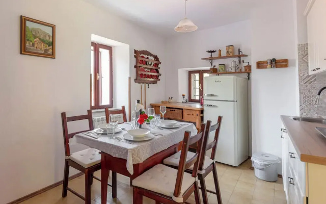 Fairy-tale Tiny House From 17th Century