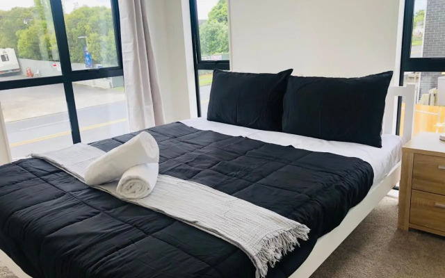 Cozy Brand New Townhouse 10