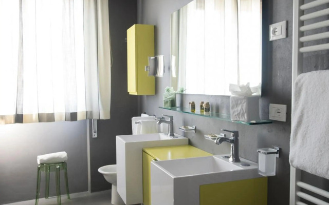 The Pottinger Hong Kong