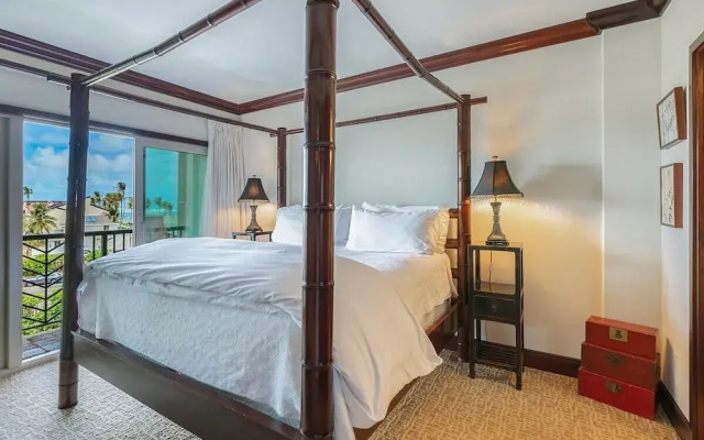 Waipouli B401 2 Bedroom Condo by RedAwning