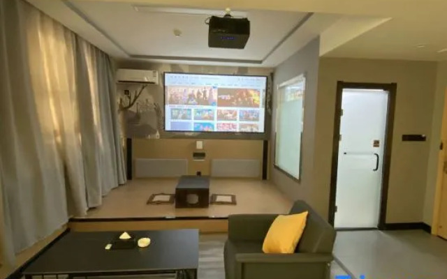 Thank You Hotel (Urumqi Kashi East Road Normal University)