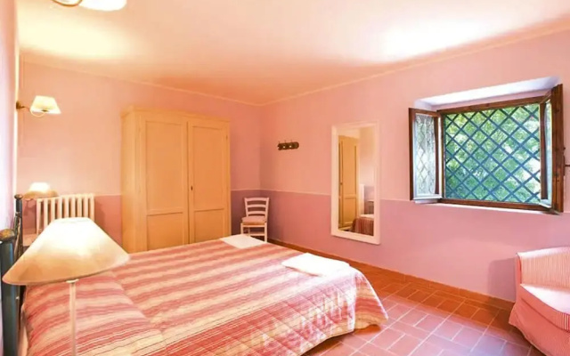 Nice Apartment in Montaione With Shared Pool