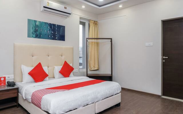 OYO 16832 I suites