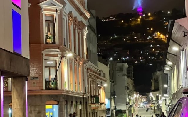 Hostal Victoria- Quito
