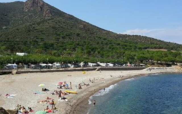 106315 - Apartment in Port de la Selva