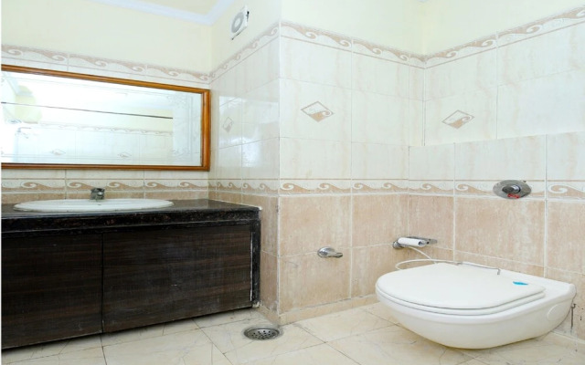 Capital O 44667 Sanjog International