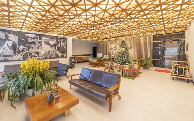 Brick House Dalat Hotel