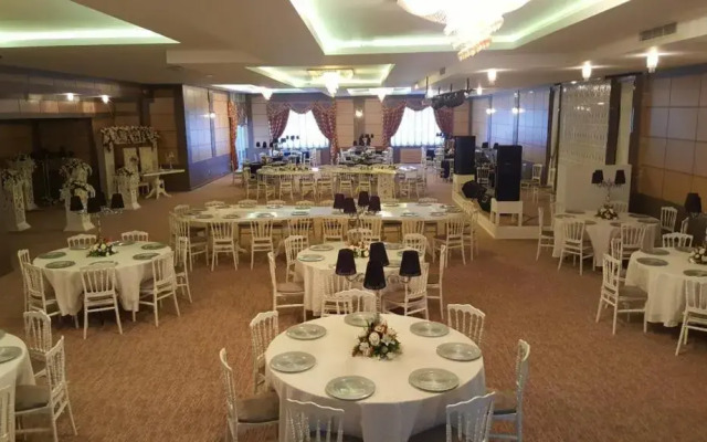 Dafne Hotel