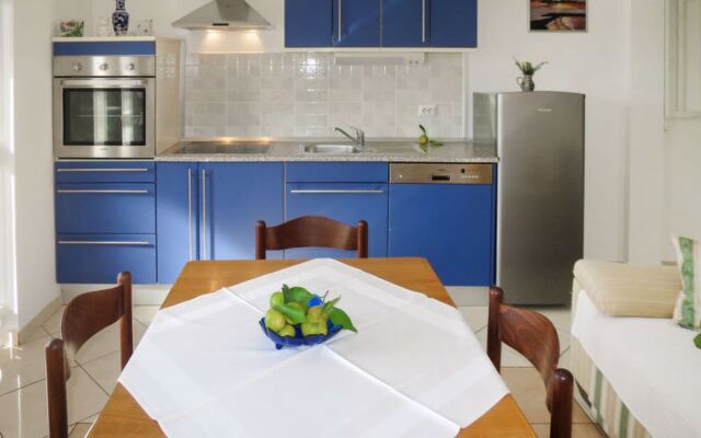 Apartment Blue Maslenica