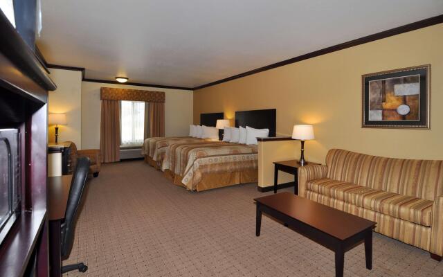 Best Western Plus Royal Mountain Inn & Suites