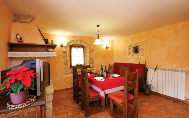 Beautiful Home in Krnica With Wifi and 2 Bedrooms