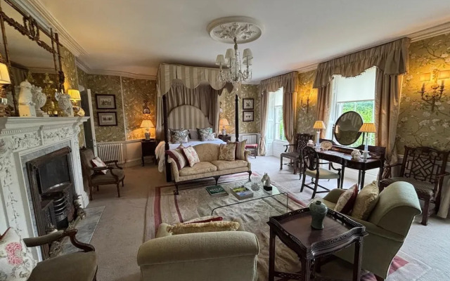 Park Hall Manor