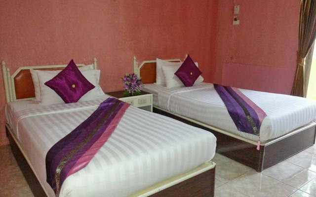 Thai City Palace Hotel