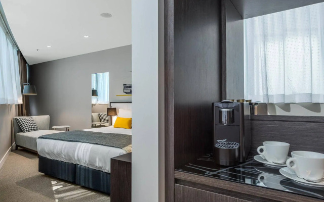 Peppers Docklands Melbourne