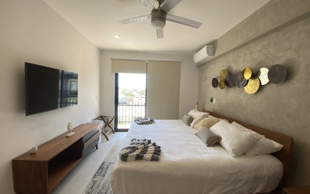369 Luxury Apartments Mamitas Zone