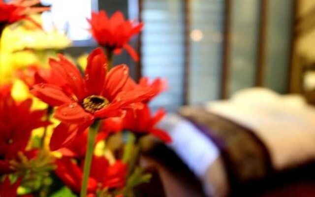 Yiya Boutique Inn
