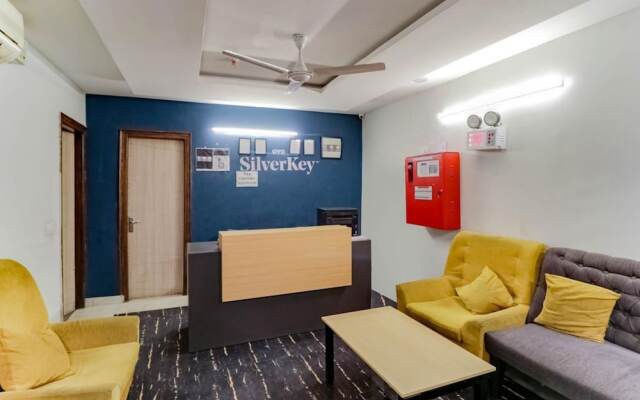 ADB Rooms Hotel Nazeer