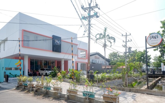 Sans Hotel Aurum Majapahit Semarang