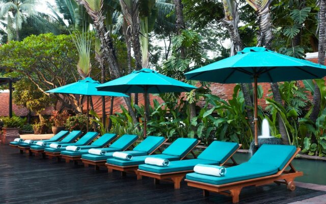 Anantara Riverside Bangkok Resort