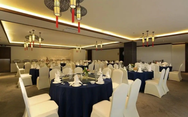 Sunforest Resort Hotel