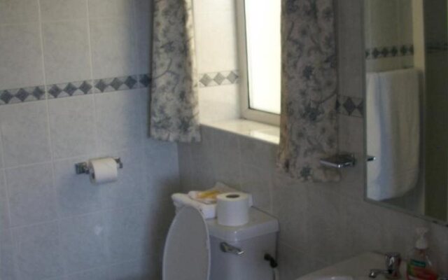 Seashore Lodge Guesthouse