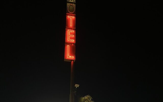 Desert Moon Motel