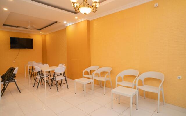 KoolKost Syariah near Arion Mall Rawamangun