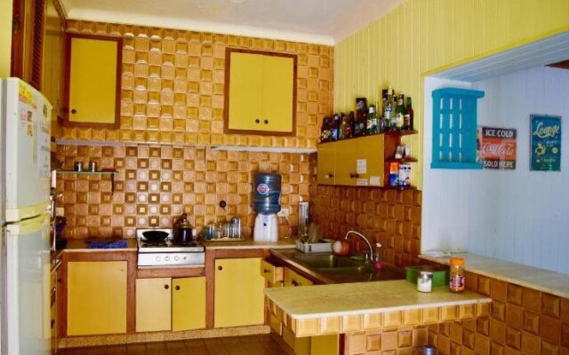 Areco Hostel