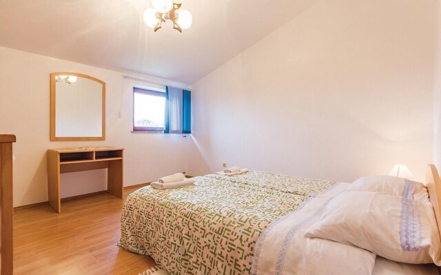 Awesome Home in Barban-rebici With Wifi and 2 Bedrooms