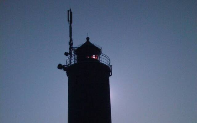 12 Bohler Brise Modern Retreat