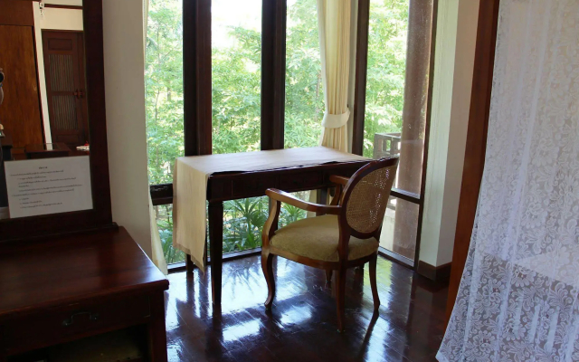 Kooncharaburi Resort
