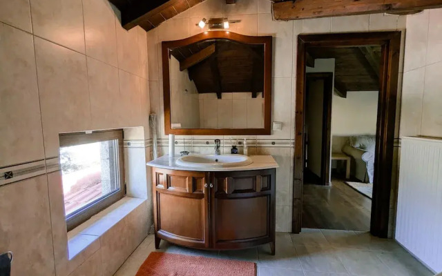 Mountain Trails Chalet-three Story Escape Parnassos-livadi- Arachova