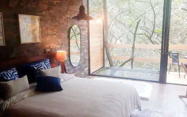 Loft Tree House 1 by Kivoya