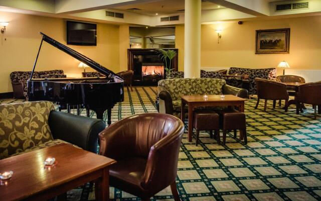 Roganstown Hotel & Country Club