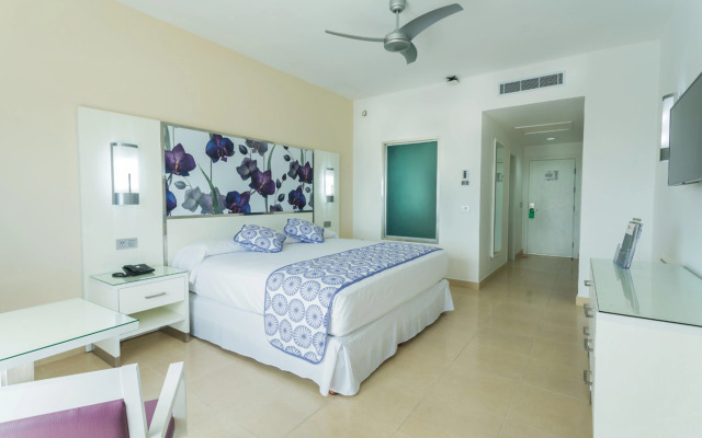 Hotel Riu Playacar - All Inclusive
